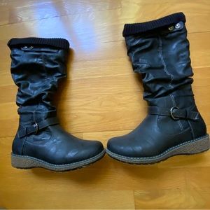 Bucco Capensis black boots